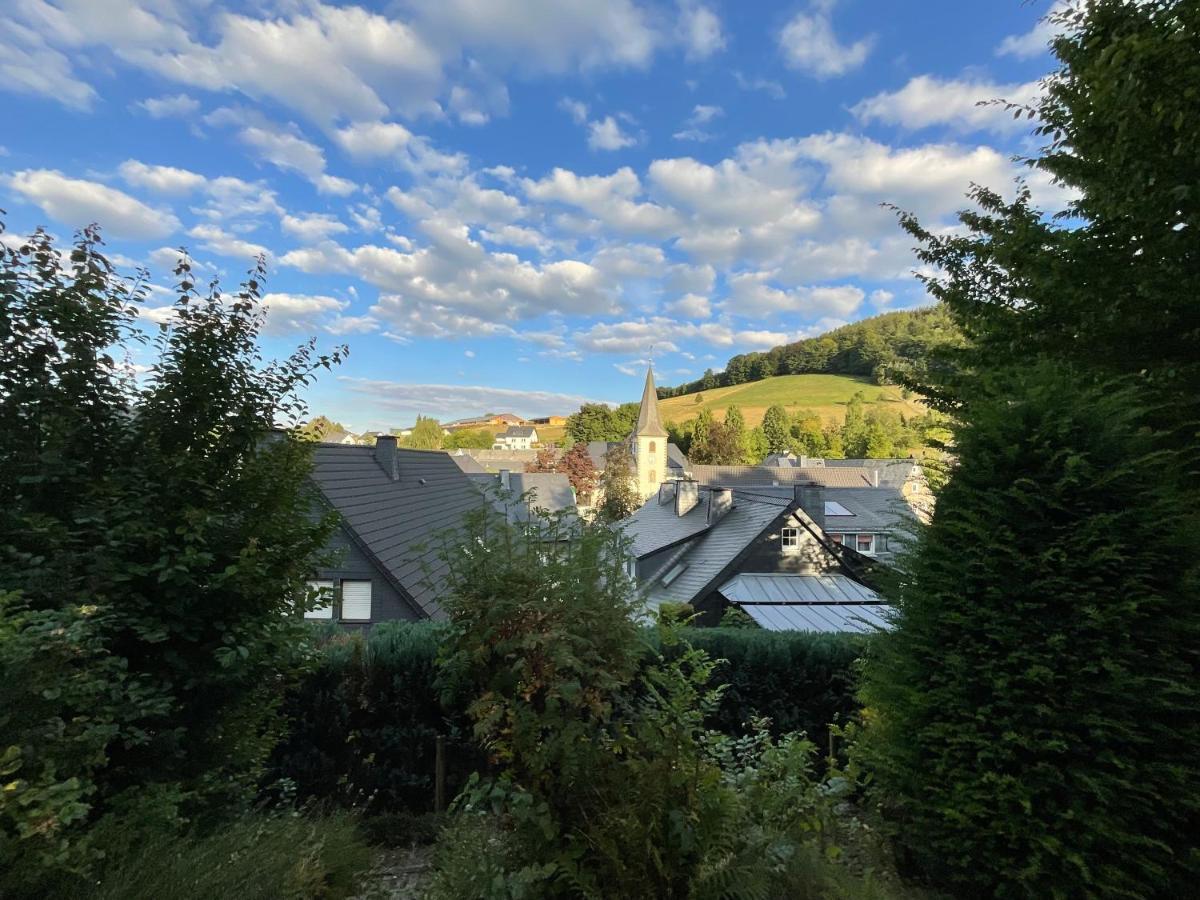 Schoene Aussicht Sauerland By Koelbel Familienurlaub Mit Hund Schmallenberg Luaran gambar